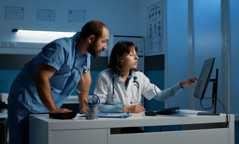 2017: 2017년: 경제 정의