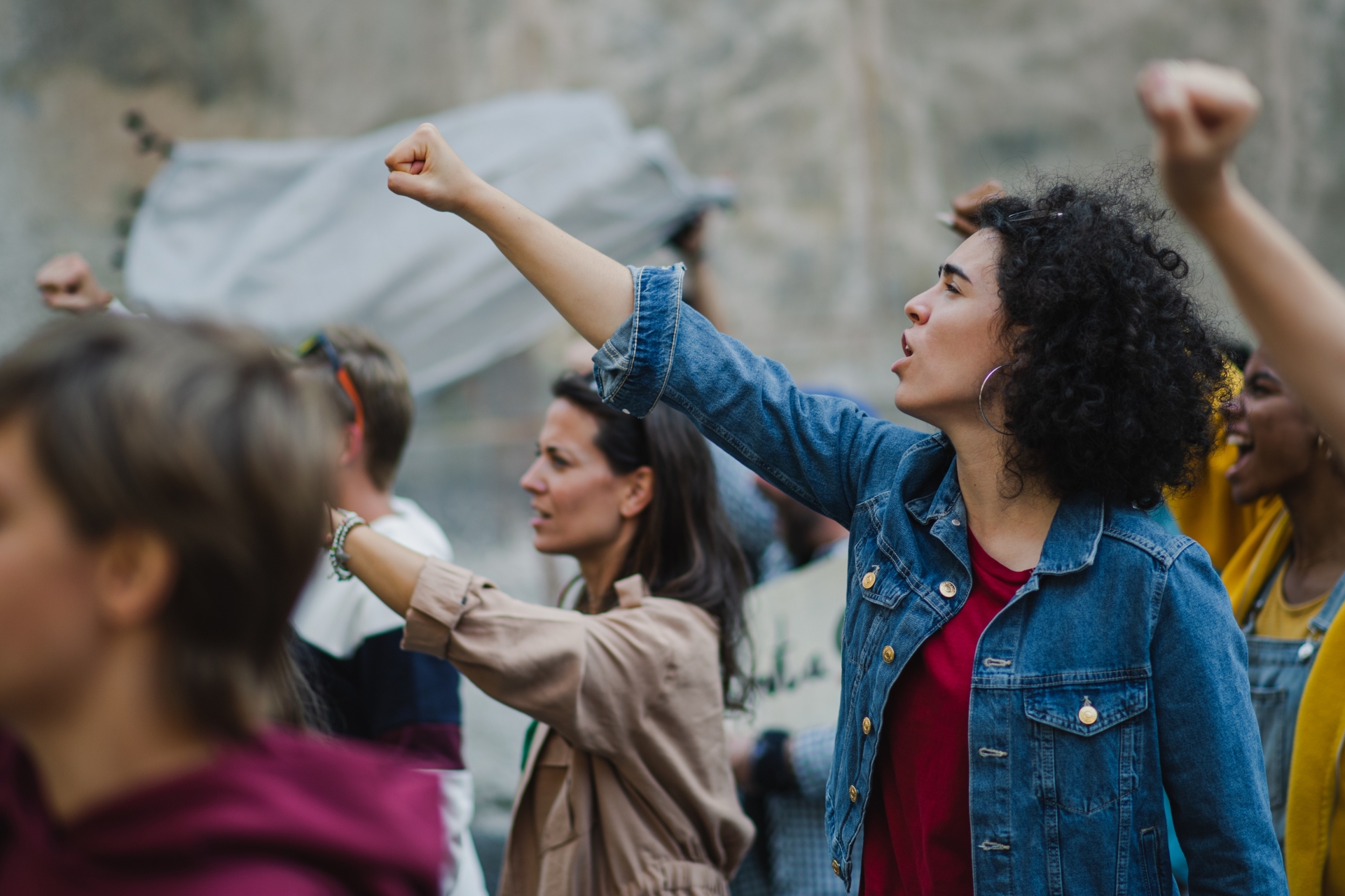16 يومًا من النشاط: جهد عالمي لإنهاء العنف القائم على النوع الاجتماعي