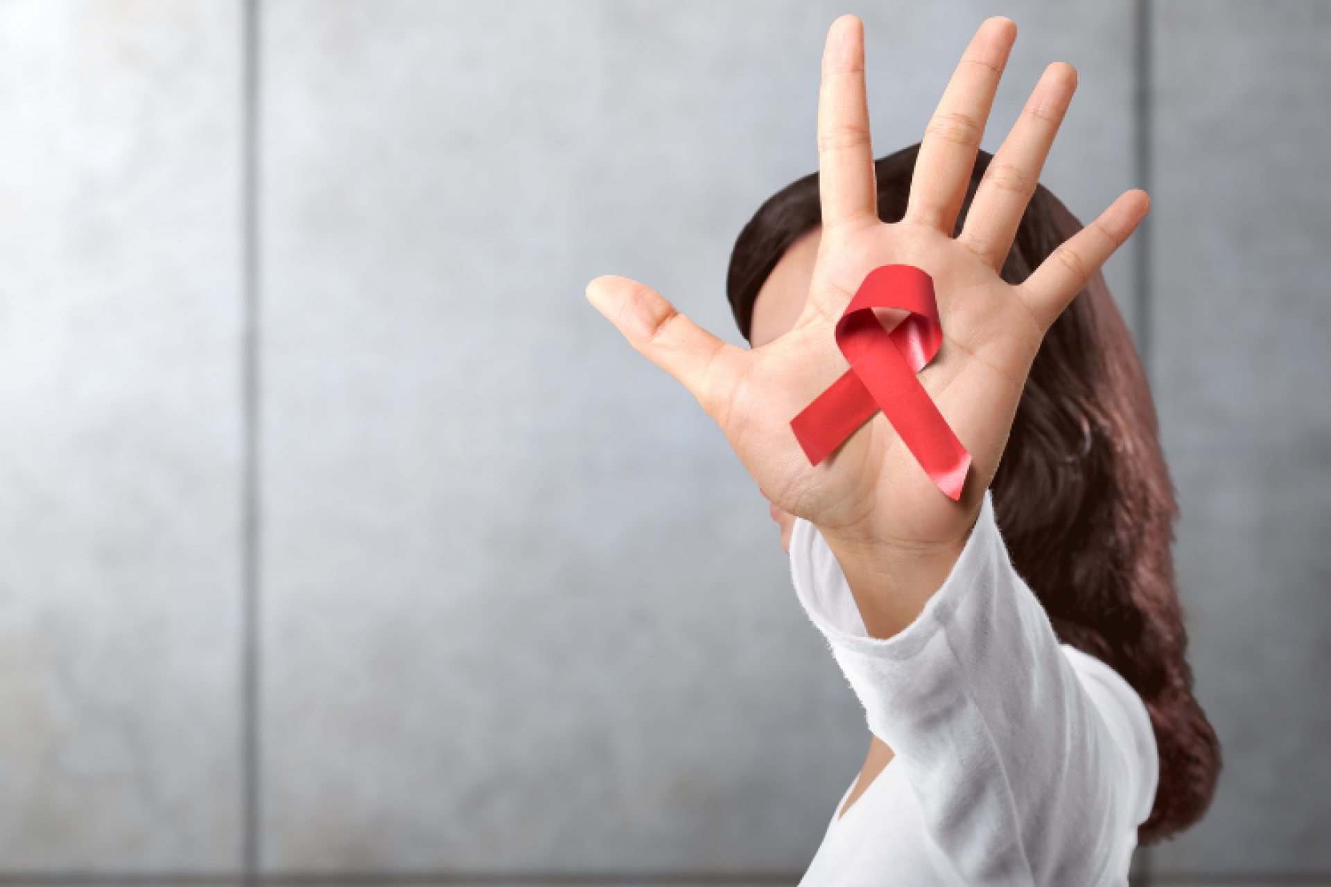 Тематическое исследование работы WCC, направленной на образование в области ВИЧ/СПИДа в Нью-Йорке