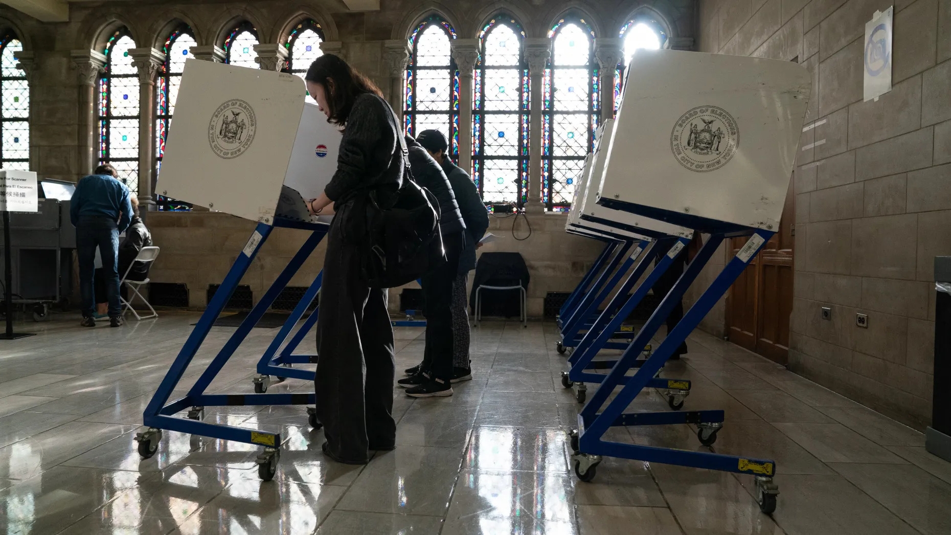 صحيفة ديلي نيوز؛ انتخابات مدينة نيويورك تتخلى عن النساء