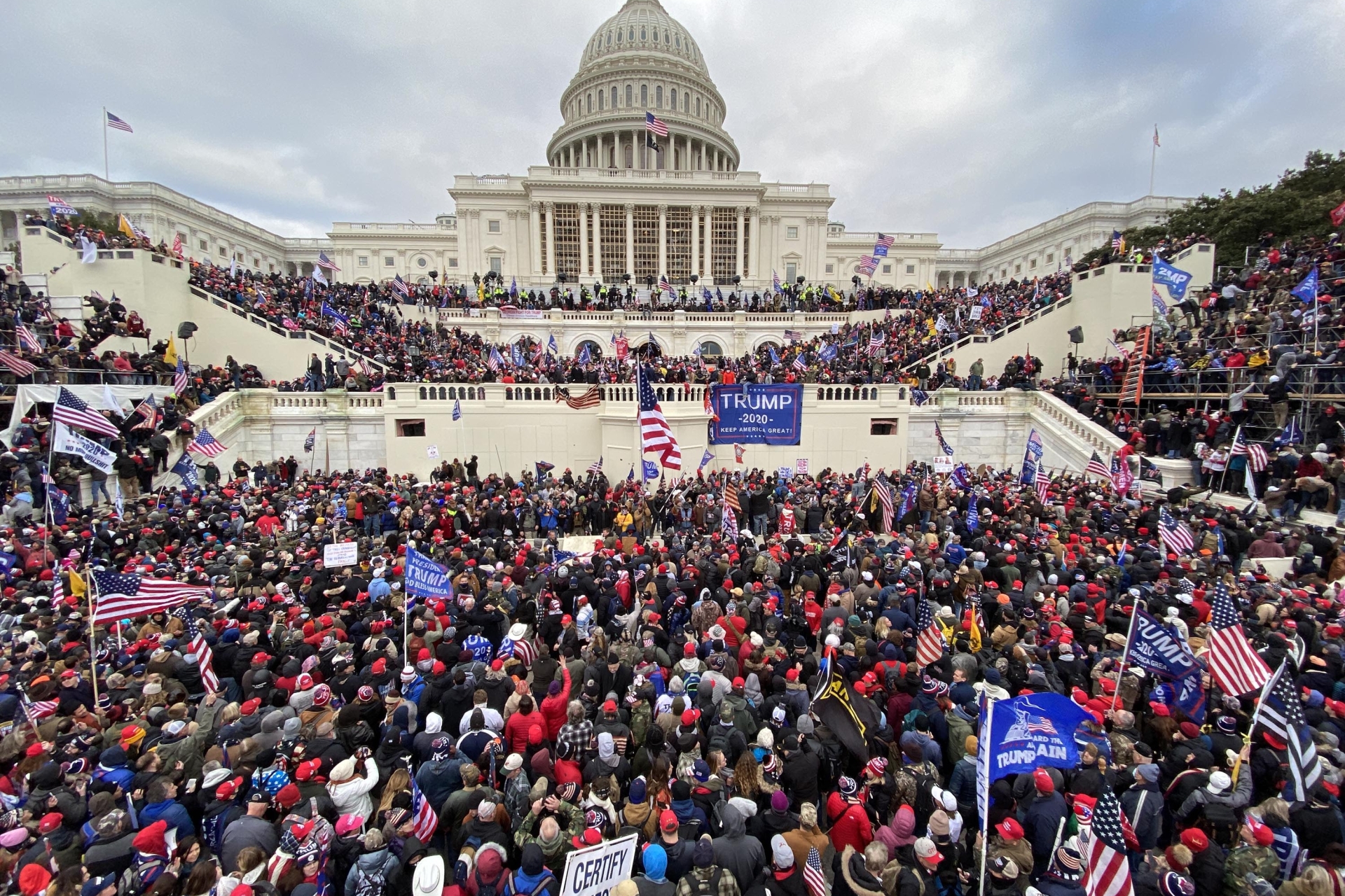 Le COE condamne la violence qui a eu lieu le 6 janvier &agrave; Washington, D.C.